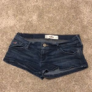 Hollister denim shorts 5/W27